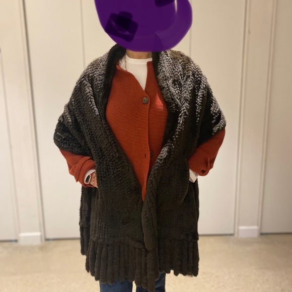 Trilogy Fur Shawl Scarf - Picture 3 of 4